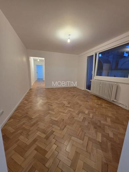 Apartament 3 camere in zona Hermes - 3