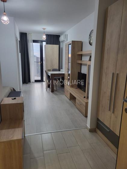 GARSONIERA - HILS BRAUNER, BLOC NOU, CENTRALA PROPRIE, METROU 5 MIN - 12