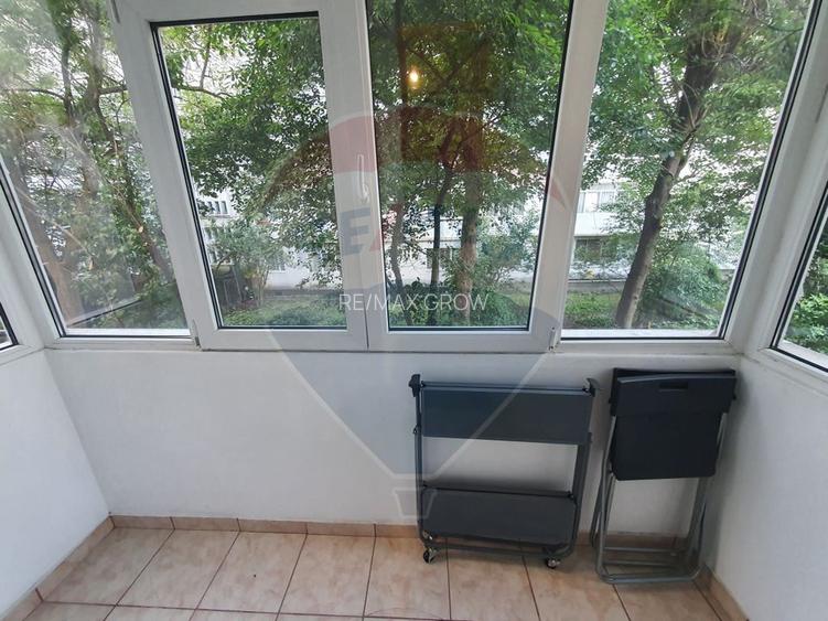 Apartament 3 camere de vanzare zona Orizont. Etaj 1 - 2