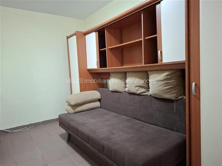 Apartament 2 camere, et 3, CT, mobilat si utilat, Gara - 3