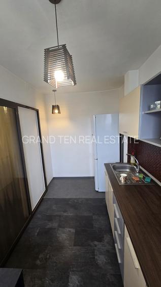 Vanzare apartament 3 camere decomandat, 5 minute metrou Tineretului - 10