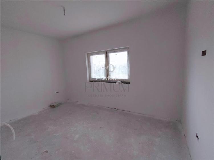 Duplex superb- proiect deosebit - terasa incalzita - toate utilitatle -3 bai - 9