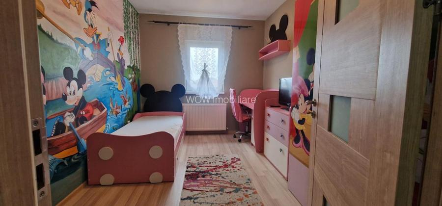 De vanzare apartament 3 camere in Selimbar - 8