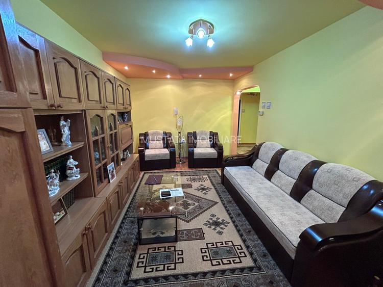 - Etaj 1 - Apartament 3 camere 64mp, Mobilat utilat Progresu. - 2