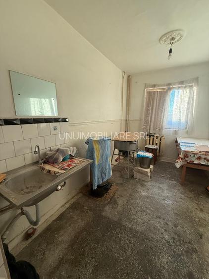 Apartament 3 camere – Bulevardul Independenței etaj 2/3 - 3