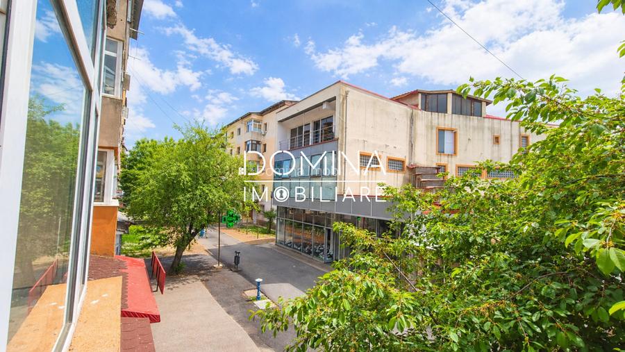 Vânzare apartament 2 camere, etaj 1, în Târgu Jiu - zona 8 Mai - 5