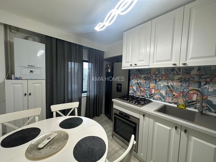 Apartament 3 camere de vanzare - 2