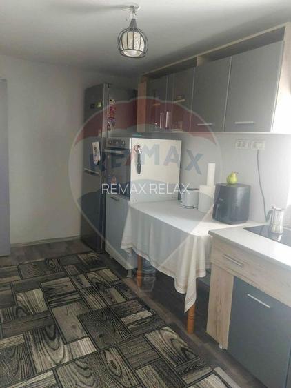 Casă individuală cu teren de 3.414 mp, Comuna Comarna - 10