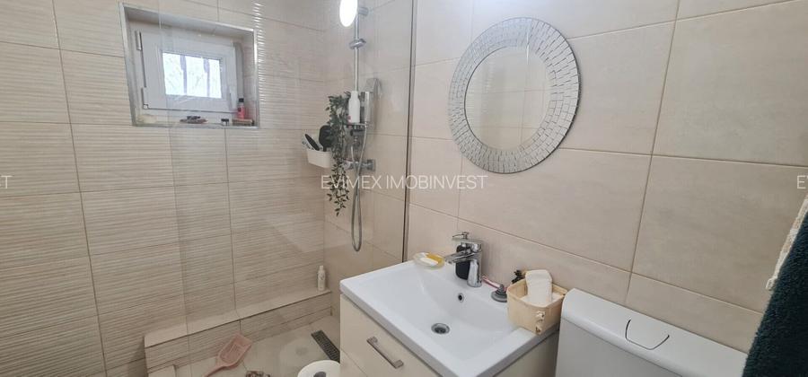 Mall Vitan Apartament spatios 3 camere cu centrala proprie - 8