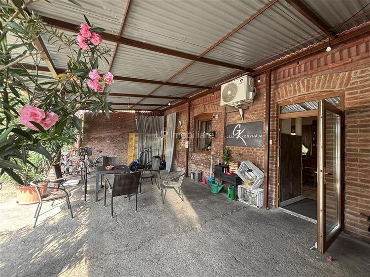 RESTAURANT GYULA | UNGARIA | PANOURI SOLARE | 245 MP |  TERASA PE LAC - 15