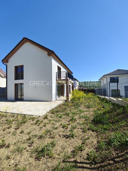 Casă cu garaj de vânzare – Chinteni, zonă liniștită - 3
