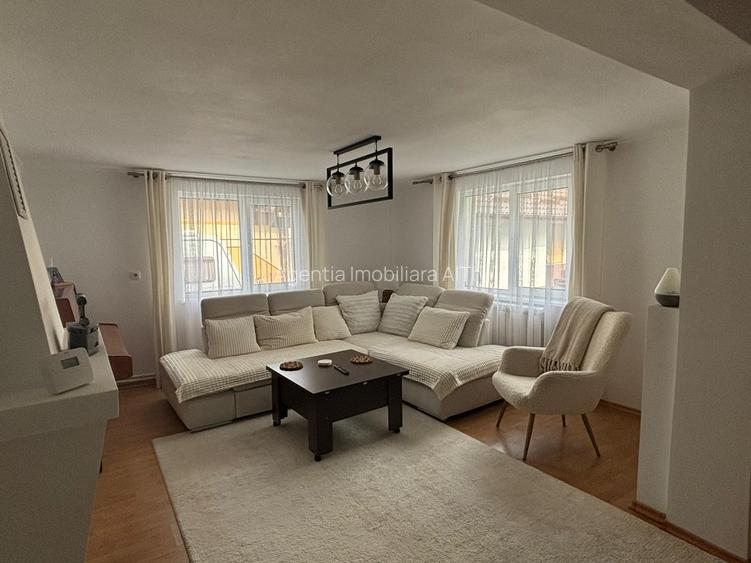 De Inchiriat Casă 3 camere +dependințe situată in cartierul Obcini - 11