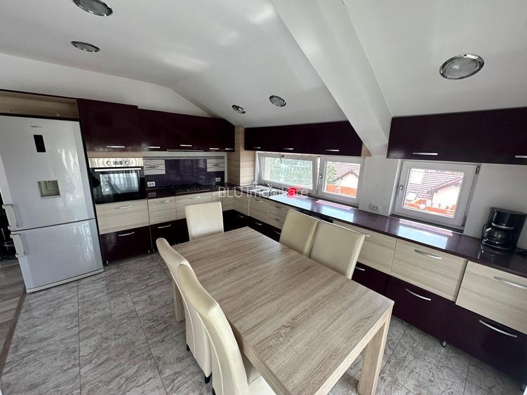 De vanzare! Apartament frumos și spatios in Zorilor - 2