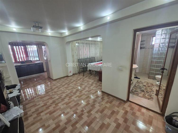 3 camere parter, balcon 27 mp, confort 1 decomandat, Obor - 5