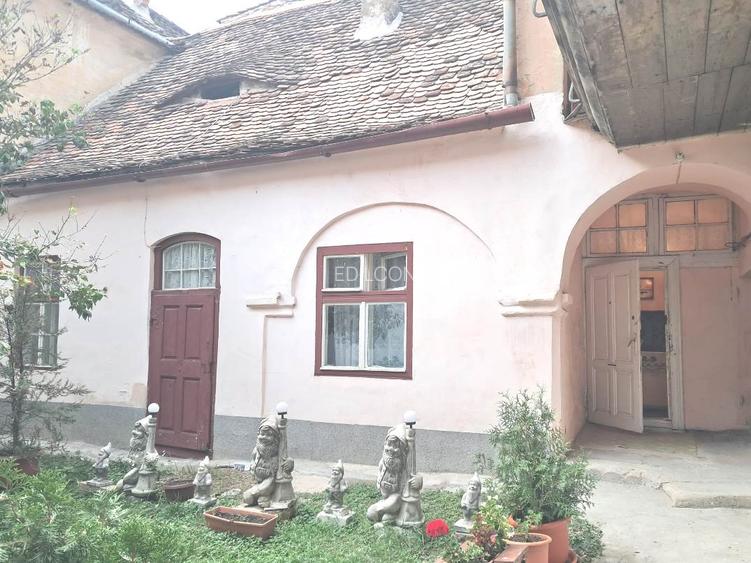 Apartament la casa in zona centrala pretabil birouri - 4