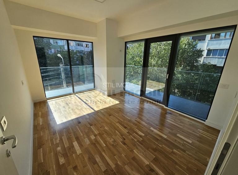 Apartament 3 camere, bloc 2019, 60mp, etaj 1, Podu Roș, 240.000€ - 2