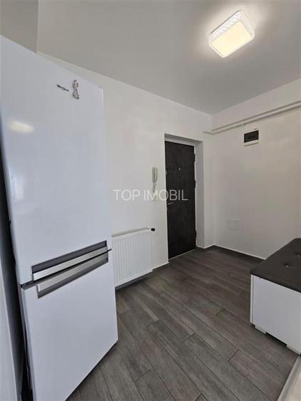 Etaj 1 - apartament 2 camere in bloc nou, geam la baie, loc de parcare inclus - 5