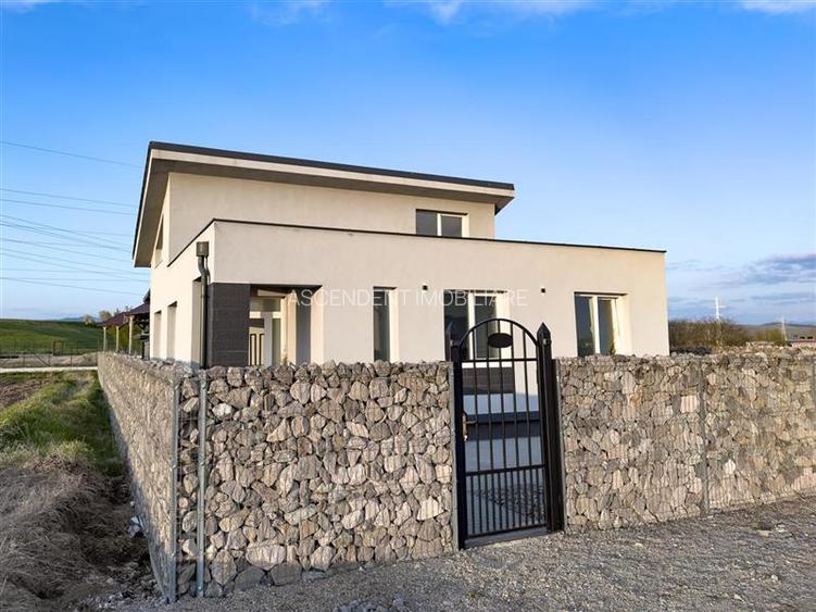 Resedinta rafinata&luminoasa, in cel mai nou cartier,aria Sepsi Arena: locul und - 23