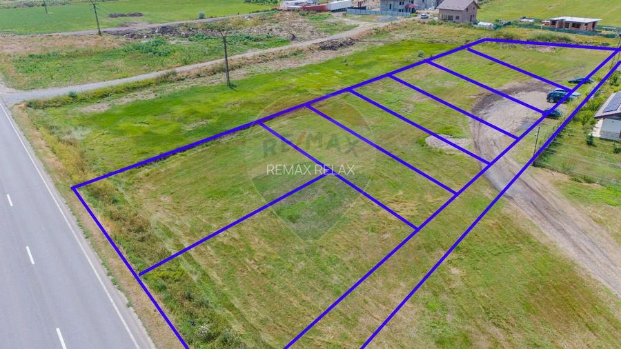 Teren Intravilan de Vânzare 4,000mp Deschidere la DN24 intrare Vaslui - 4