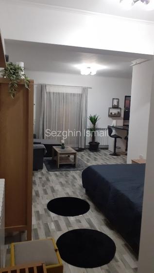 De închiriat studio  - 4