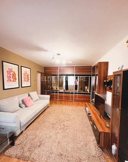 Apartament 3 camere în zona STRADA RETEZAT - 4