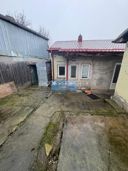 Casă de vânzare – Strada Ramadan - 3