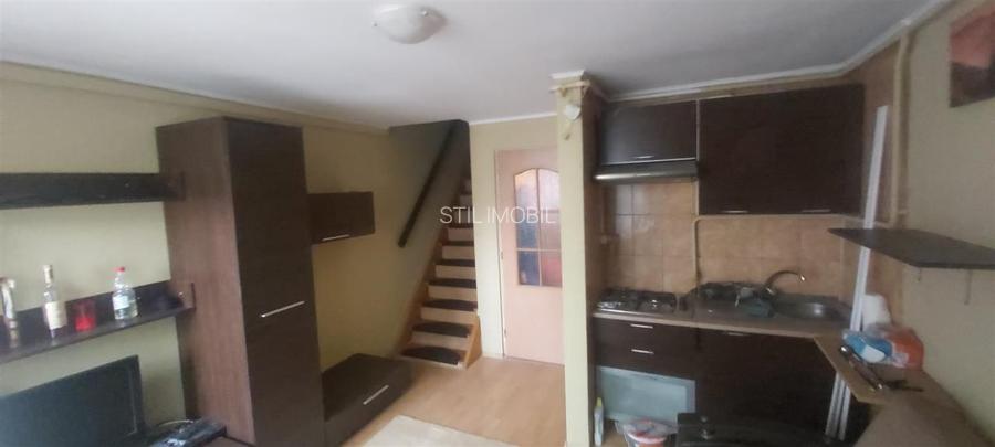 Apartament 2 camere mansardat Păcurari - 56.000 euro - 3
