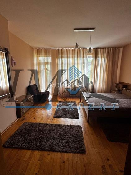 Casa de vânzare zona cetate (schit) - 2