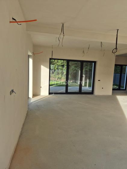 Duplex semifinisat Oasului 134mp utili 280mp teren  - 4