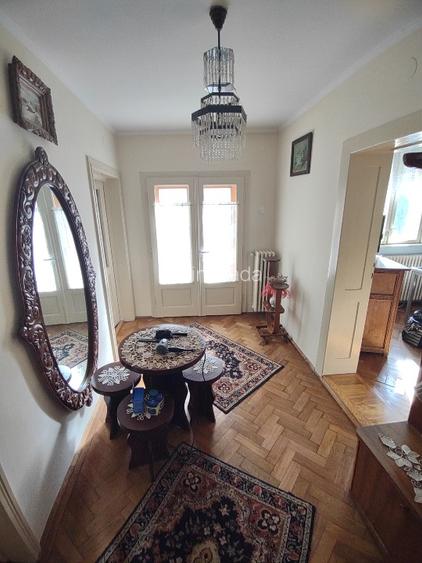 Casă individuală, zona B - 5