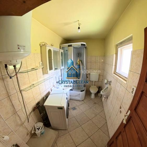 Casă 2 camere + teren 1700 mp - zona Platoul Cornești, str. Trebely - 10