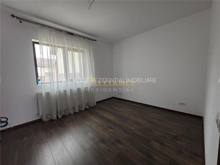 Vila Individuala P+1 cu 4 camere - 3 bai - 566 mp teren - - 18