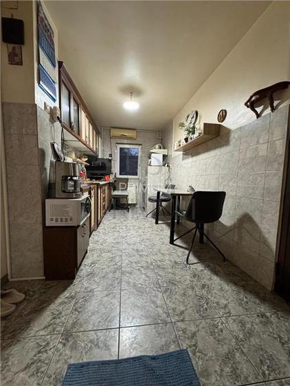 LIPOVEI | 3 CAM | DECOMANDAT | ET.1 | CENTRALA | 2 BAI | 2 BALCOANE | BOXA - 3