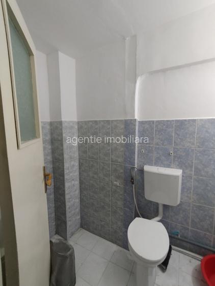 Garsoniera decomandata cu centrala gaze. - 3