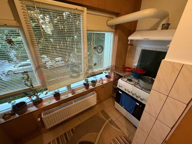 2 camere, decomandat, etaj intermediar, Între Lacuri - 14