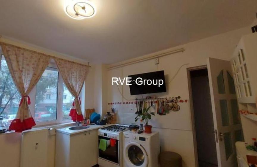 Garso. 1973, 39 mp, balcon, bloc mixt - 100 m. metrou Romancierilor - 6