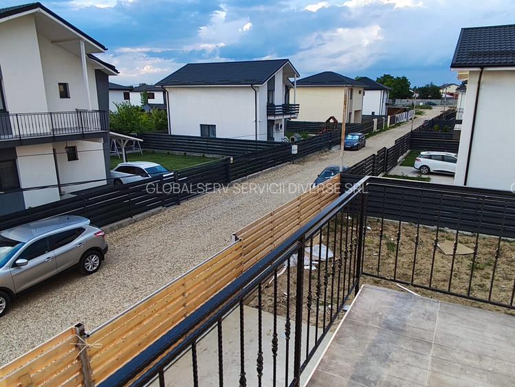 FARA COMISIOANE casa cu 4 - 5 camere P+1+pod 2 placi terasa cam tehnic la cheie - 16