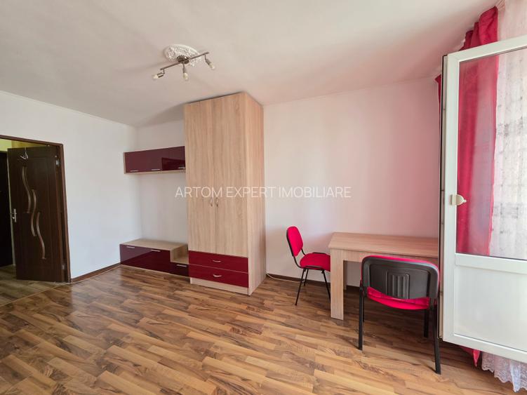 Theodor Pallady/Piata Trapezului,3 minute metrou - 6