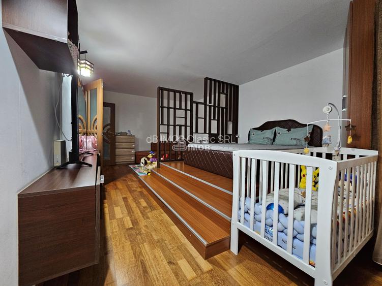 Pozitionat exceptional, langa licee si la 1 minut distanta fata de centrul orasu - 2