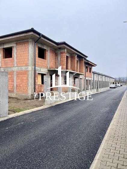 DUPLEX DE VÂNZARE ÎN ȘELIMBĂR | 120 mp utili | 150 MP CURTE LIBERĂ - 3