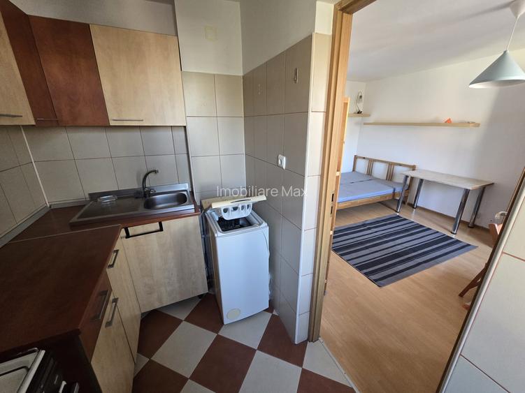 Inchiriere garsoniera Piata Victoriei, Metrou Piata Victoriei 5 min - 2