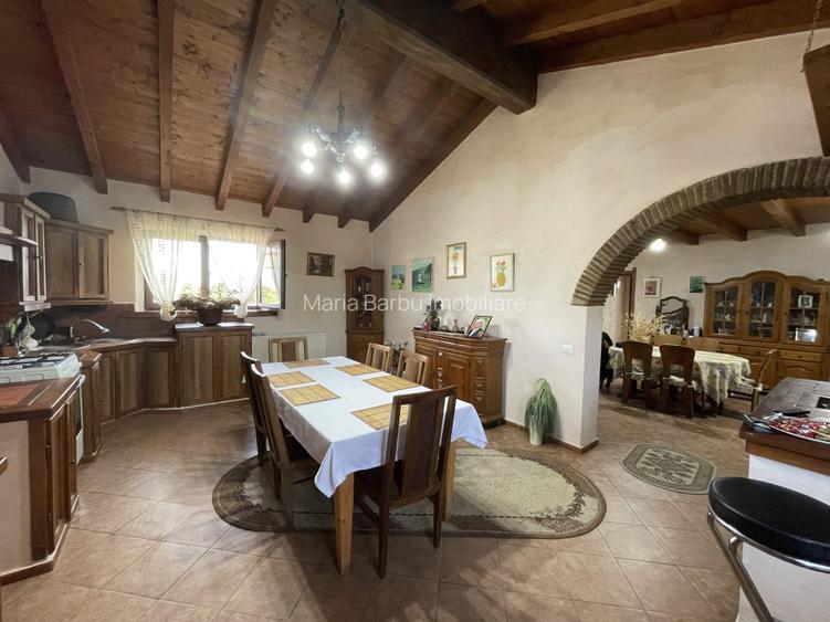 Vila P+M, an 2021, teren 3600 mp, D=50 m, Brancoveni - 11