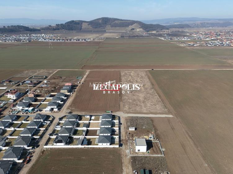 Parcele pentru Constrctii / Utilitati / Zona Proxim - 5