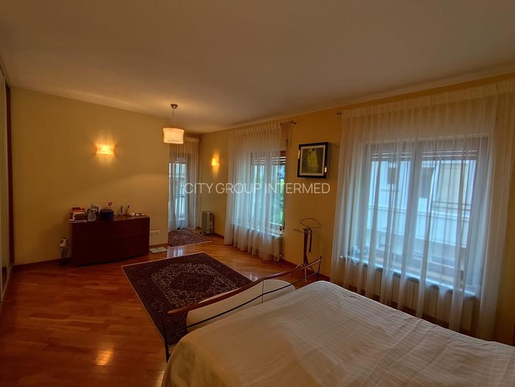 Bucuresti - Dorobanti - str Roma - 11