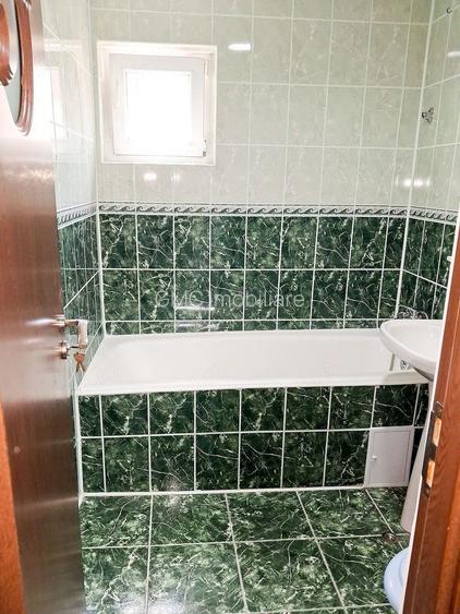 DE VANZARE  GARSONIERA ZONA LUJERULUI - 9