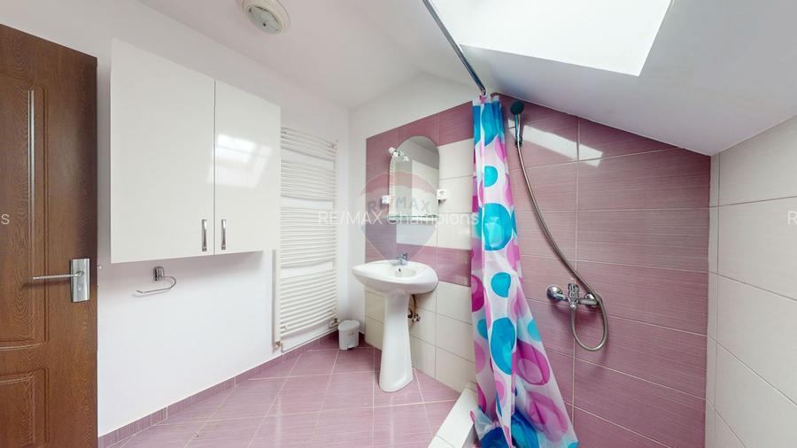 Casă de vacanță/Pensiune | Bran | 728 mp curte - 23