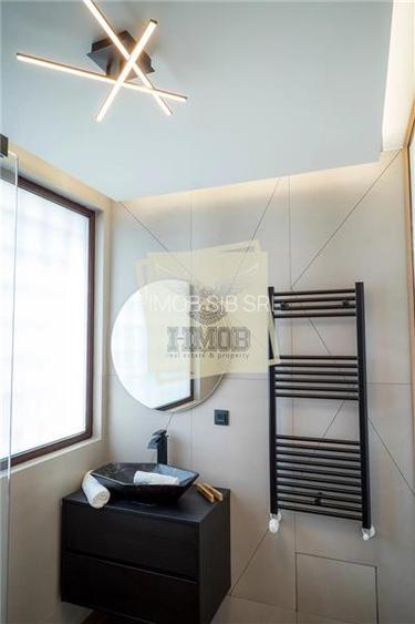 Afacere la cheie – locatie clasificata turistic – 437 mp – zona Lazaret - 12