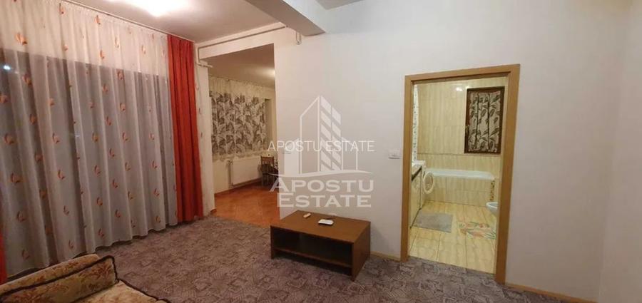 Apartament 2 camere, centrala proprie, loc parcare, zona Torontarului - 2