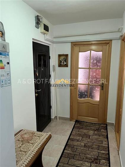 APARTAMENT DOUA CAMERE - LICEUL M. EMINESCU - 3