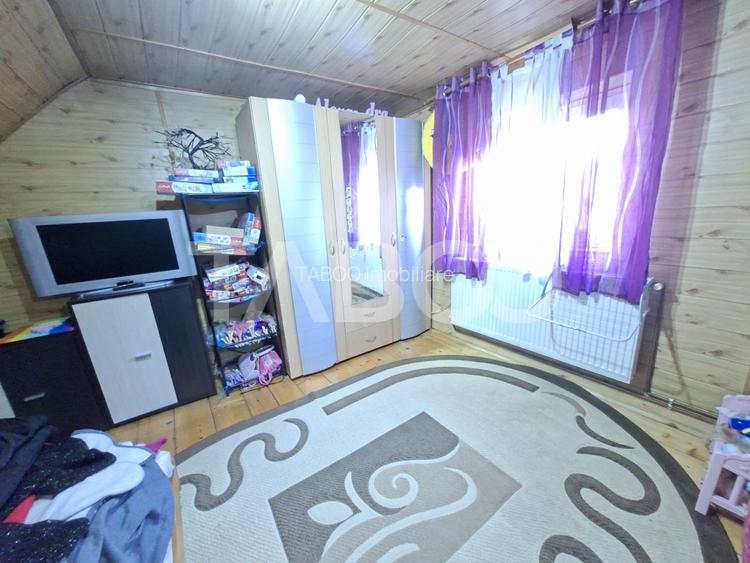Casa cu 6 camere 720 mp teren in sat Bungard din judetul Sibiu - 9